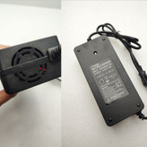 پاوربانک مدل مولتی 300W کمپینگ اسپیکردار 12v-220v ظرفیت 25000 میلی آمپر ساعت