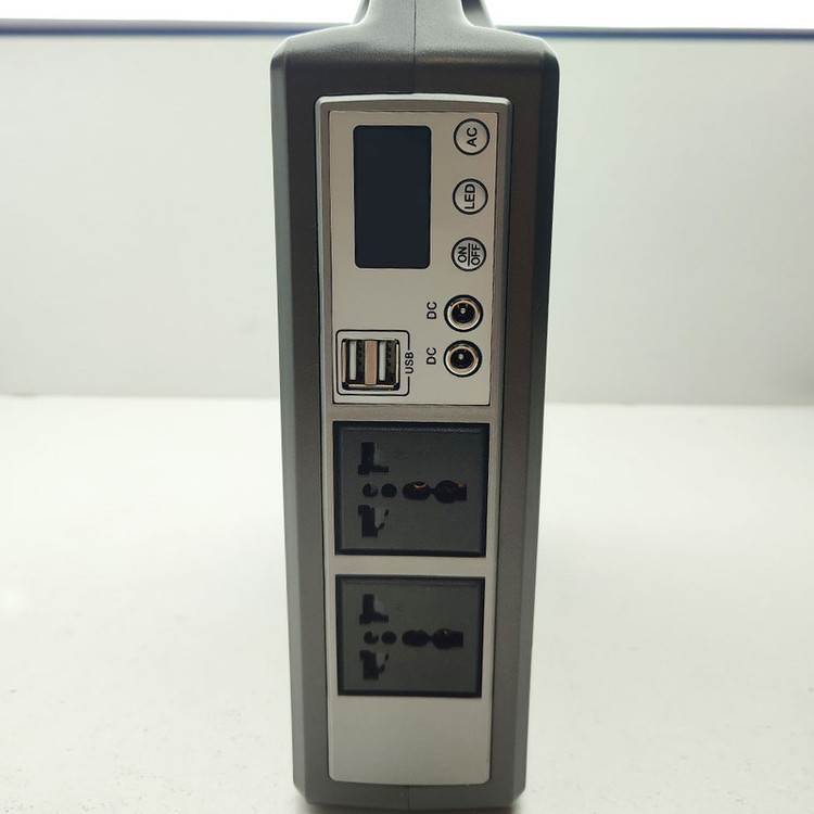 پاوربانک مدل مولتی 300W کمپینگ 12v-220v طرح چراغ قوه ظرفیت 25000 میلی آمپر ساعت